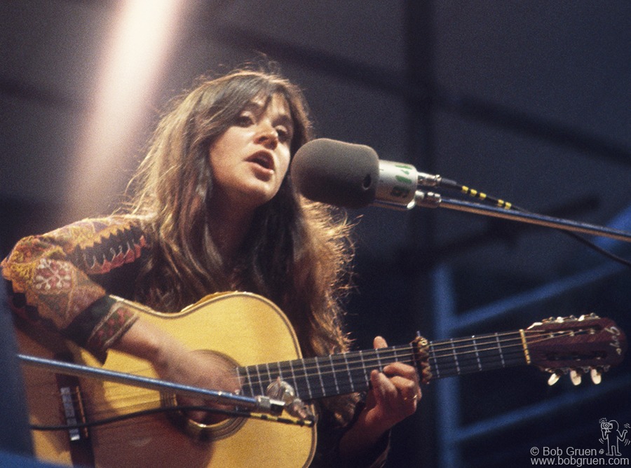 Melanie, NYC - 1974