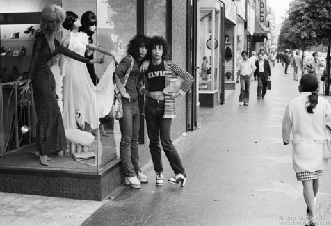 Johnny Thunders and Syl Sylvain, CA - 1973