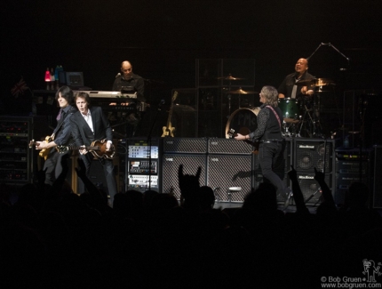 Paul McCartney and his band, NYC - 2010