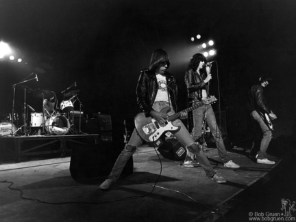 Ramones, NYC - 1977