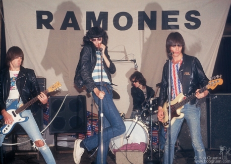 Ramones, NYC - 1975