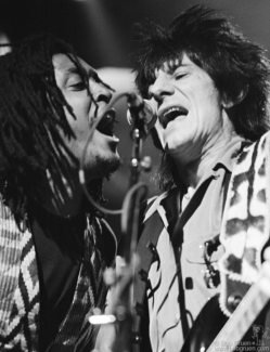 Bernard Fowler and Ron Wood, NYC - 1992